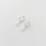 Brinco argolinha estrela pendurada prata 925 