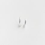 Brinco ear hook liso prata 925 