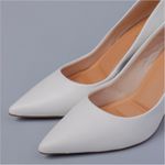 Scarpin Branco Salto Bloco Bebece