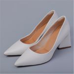 Scarpin Branco Salto Bloco Bebece