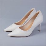 Scarpin Branco Salto Fino Bebece - Liso