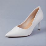 Scarpin Branco Salto Fino Bebece - Liso