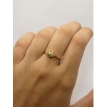 Anel com Zircônias 1mm