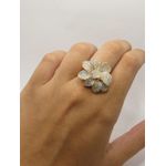 Anel Flor com Zircônias