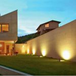 Refletor Holofote Led 30w 3000k Luz Amarela Bivolt