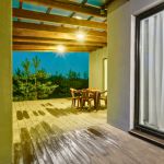 Lâmpada Pera Anti Inseto 12w 3200k Luz Amarela E-27