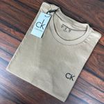 Camiseta CK Caqui DFC