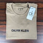 Camiseta CK Caqui DFC