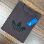 Camiseta Adidas Marrom DFC