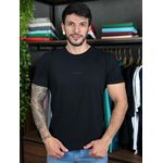 Camiseta Aramis Preto