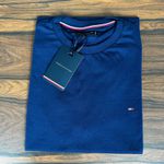 Camiseta TH Azul. 