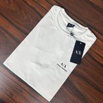 Camiseta Armani Off White. 