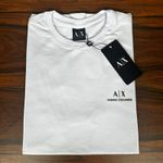 Camiseta Armani Branco. 