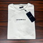 Camiseta Armani Off White. 