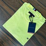 Camiseta TH Amarelo.