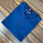 Camiseta TH Azul. 