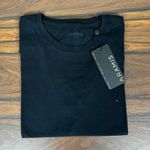 Camiseta Aramis Preto.