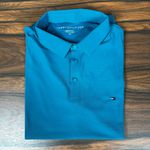 Polo TH Verde Petróleo.