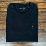 Camiseta Aramis Preto. 