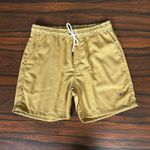 Bermuda Linho Peruano TH Dourada.