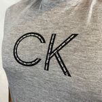Camiseta CK Cinza