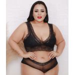 Conjunto Premium Plus Size Cropped de Renda Madonna Preto e Caleçon