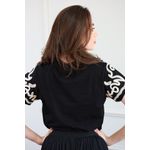 T Shirt detalhe bordado - Preto