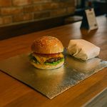 PAPEL ACOPLADO TÉRMICO PREMIUM BURGUER 38x38CM - 400 UNIDADES