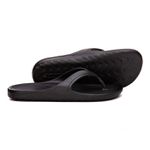 Chinelo Miroeva, Point - Preto.