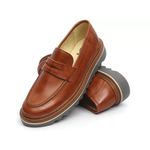 Sapato Loafer Tratorado Confort Couro Castor 