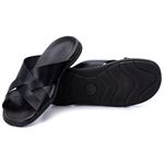 CHINELO COURO PRETO M008 