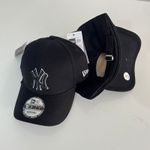 Boné NY CONTORNO - Preto com branco