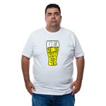 Camiseta Plus Size Nunca Fiz Amigo Bebendo Leite