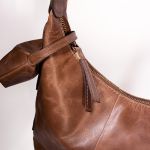 Bolsa Feminina em Couro Marrom Rustico Ariane
