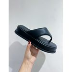 Flat Kiara Preta