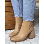 Bota Maria Nude