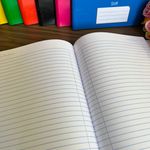 Caderno Brochura Grande com Pauta – 96 Folhas
