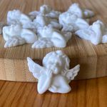 Aplique Resina Branco Anjo 2,6x3cm - 10Un