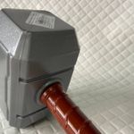 Enfeite decorativo martelo thor héroi 1un