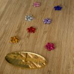 Aplique chaton Flor 18mm - pacote com 10 unidades