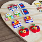 Kit Apliques Emb. Escolar (ABC / Flor) - 4cm (10 Unidades Sortidas)