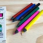Mini Lápis de Cor Hexagonal 6 Cores – Make+ Eco