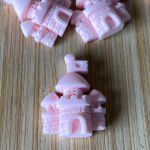 Aplique Resina Castelo Rosa bb 24mmx30mm 5un