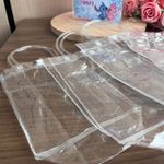 Sacola de Plástico PVC C/Alça Transparente - 20X28X9CM 5 Unidades