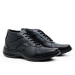 Bota Masculina em Couro Preto