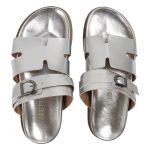 Papete Feminina Elisa Fivela Detalhe em H Sola Baixa Prata