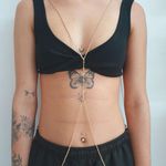 Body Chain Folheado a Ouro 18K Cruz 