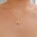 Colar Folheado A Ouro 18K Com Zircônia Coração Com Mãozinha 