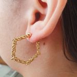 Argola Folheada a Ouro 18K Texturizada 