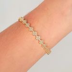 Bracelete Trevo Cravejado Em Zircônia Dourado 